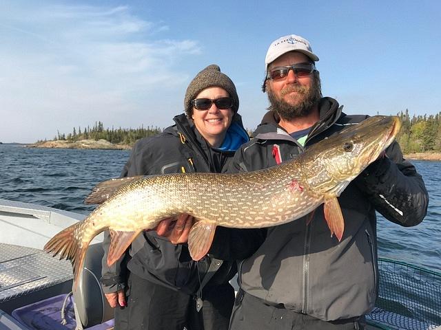 Lakers Unlimited Saskatchewan Canada Lake trout Northern Pike (2)